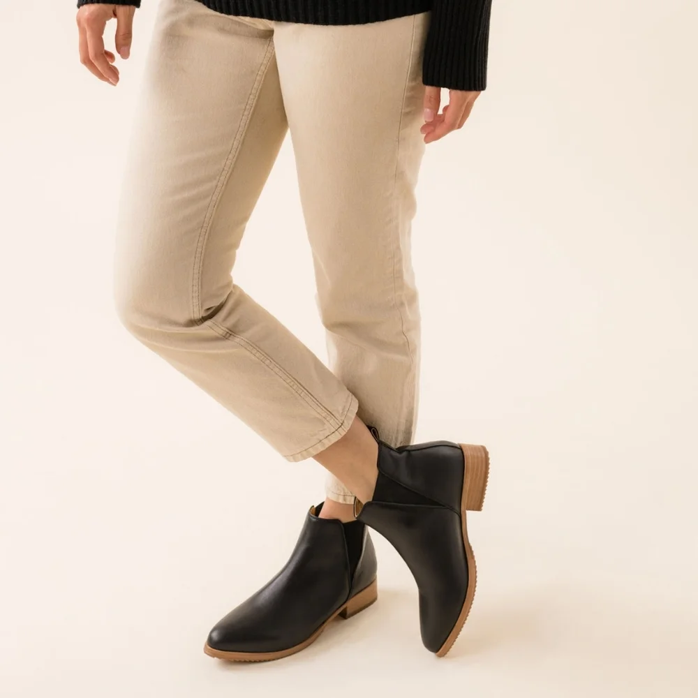 🎉 SALE 🎉 NIB Nisolo Classic Chelsea Black Leather Ankle Boots